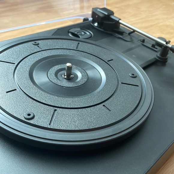 Vinyl Record turntable - Picture 4 of 6